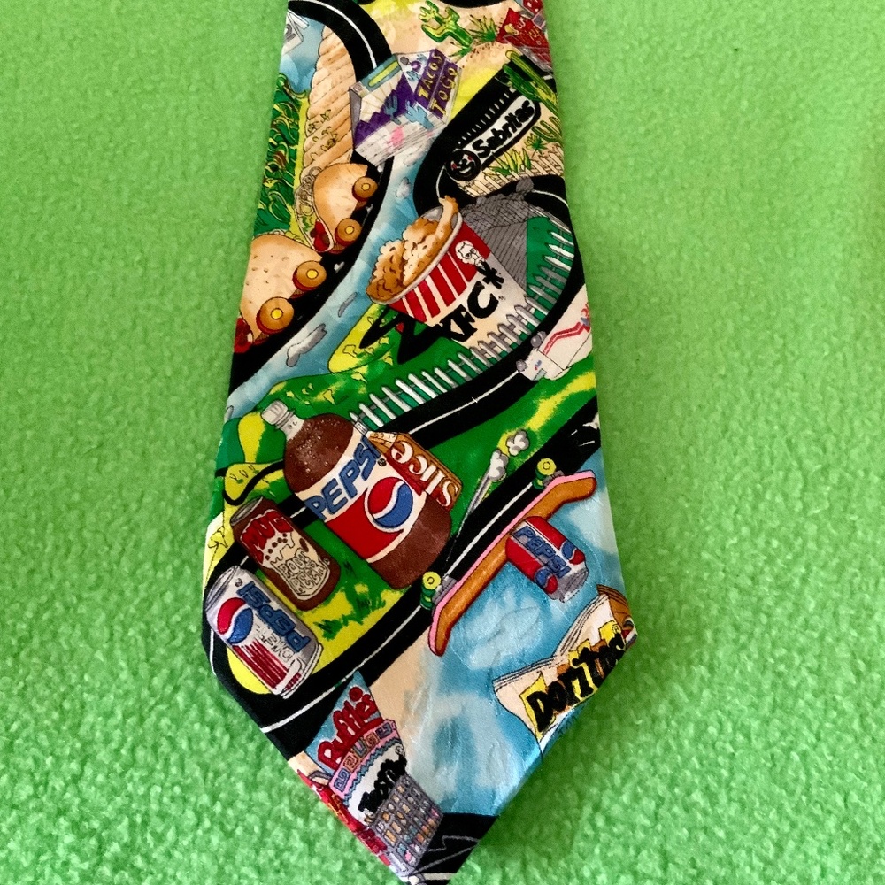 Nicole Miller Snacker’s Delight Silk Necktie Tie
